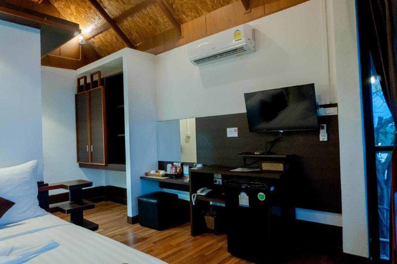 Chareena Hill Beach Resort Koh Lipe Exterior foto